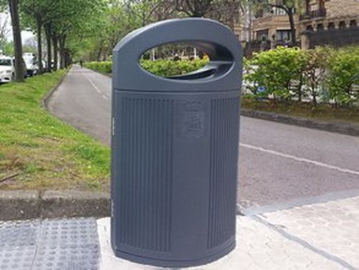 Papeleras de polietileno
