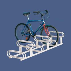 Aparcabicis a diferentes alturas de 6 plazas
