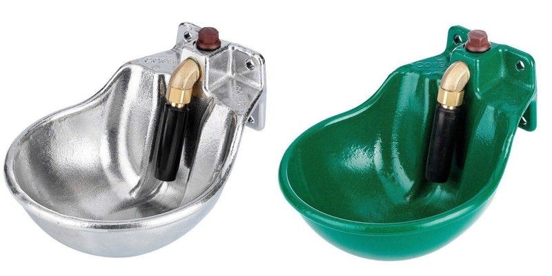 Bebedero de aluminio con empujador automatico para caballos