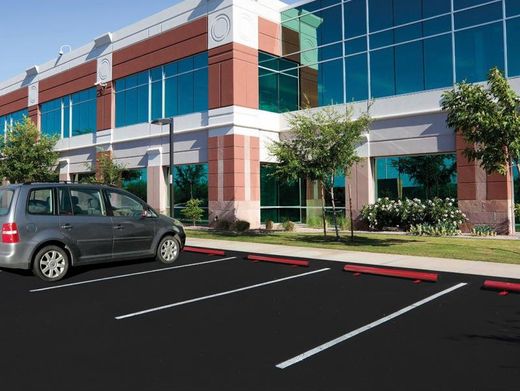 Tope de acero para plaza de aparcamiento